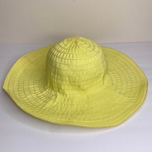 Wide Brim Beach Sun Hat Yellow Tiered Detail 57 cm